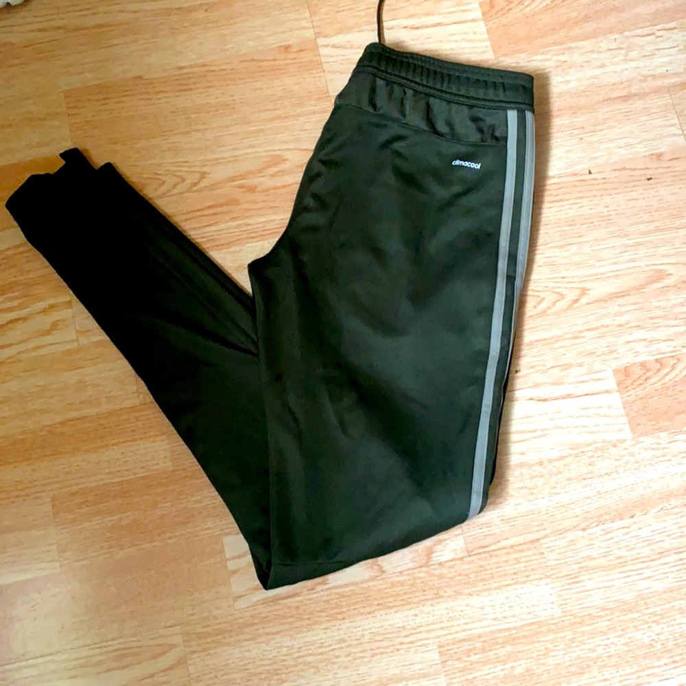 Cute Adidas climacool pants olive green 😊